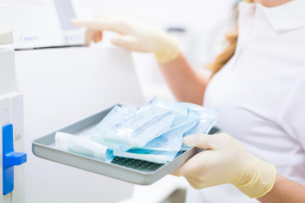 綾瀬亀有ロハス歯科＆矯正歯科のインプラント治療